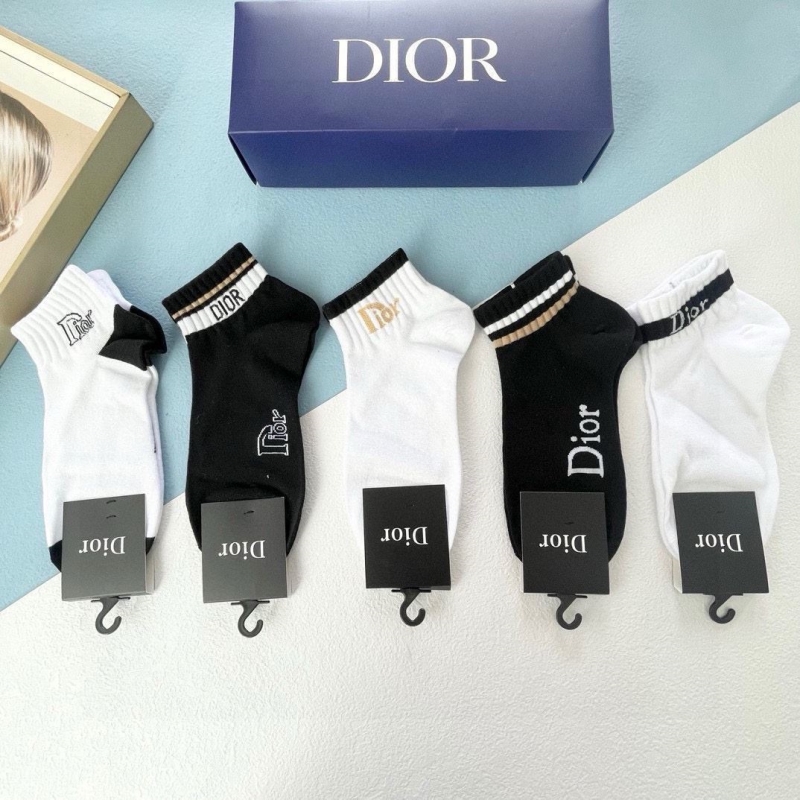 DIOR